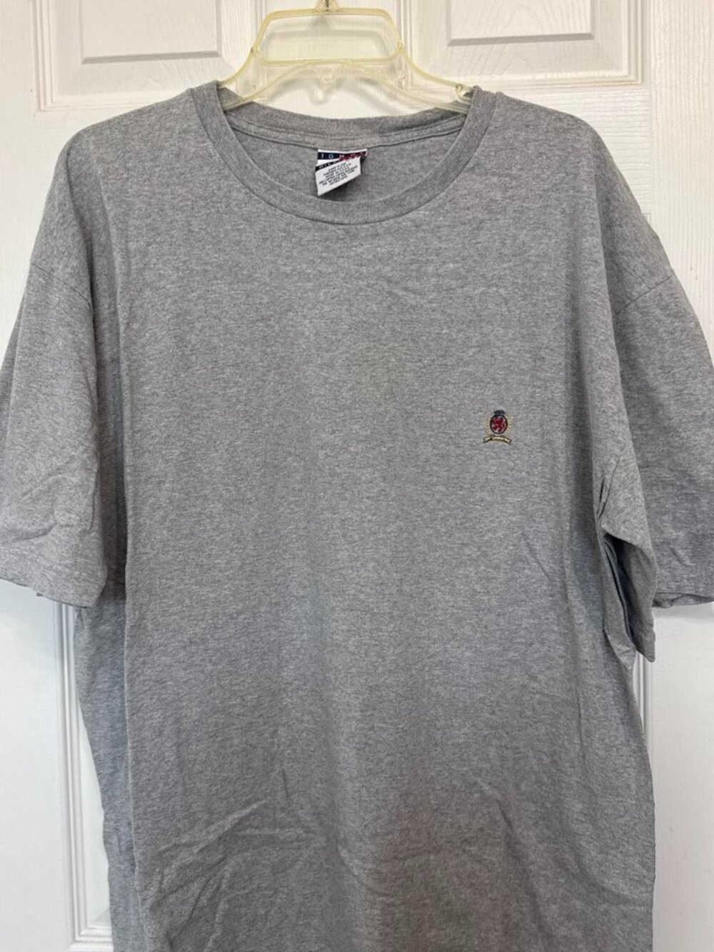 Grey Tommy Hilfiger Men’s XL t-shirt